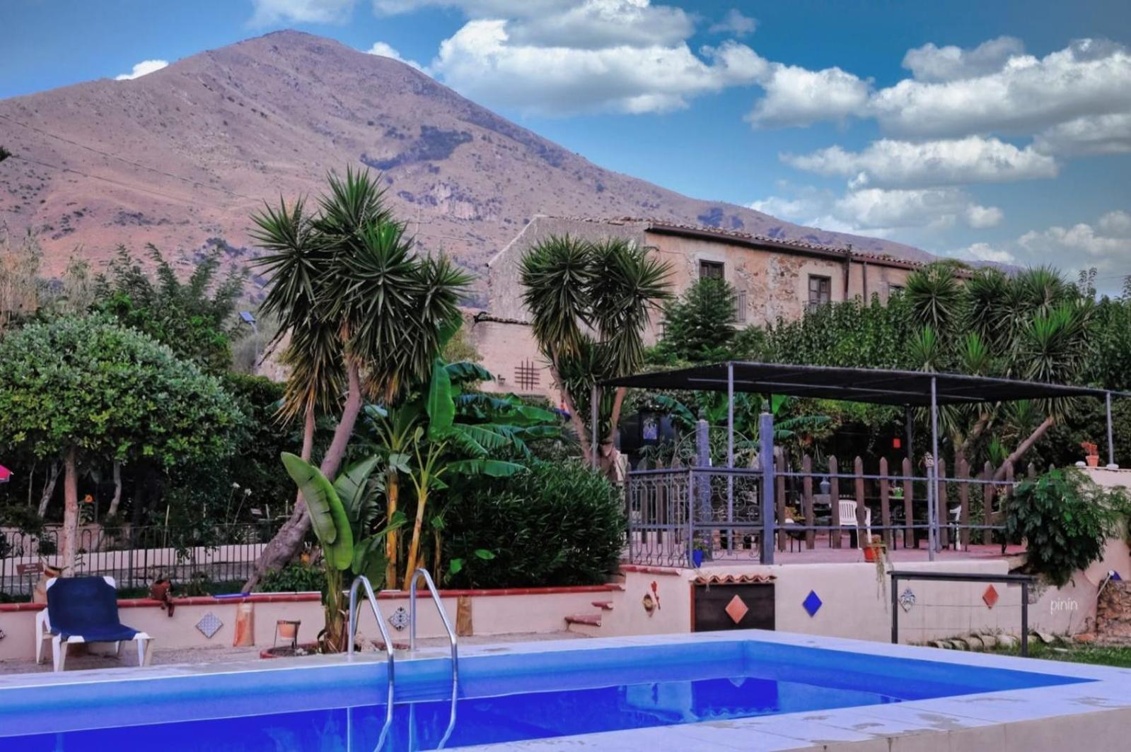 Casa Vacanze Fondaco Di Scillato Scillato  Eksteriør bilde